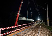 Belkowanie wiaduktu kolejowo-drogowego w Szepietowie, 29.10.2021 r., Szymon Grochowski, źródło PKP Polskie Linie Kolejowe S.A.