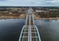 Most na Bugu, 22.03.2020 r. fot. Tomasz Nizielski. Źródło: PKP Polskie Linie Kolejowe S.A.