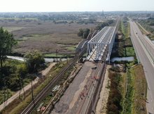 Most nad Narwią w Uhowie - widok z drona, fot. Artur Lewandowski PKP Polskie Linie Kolejowe S.A. (2)