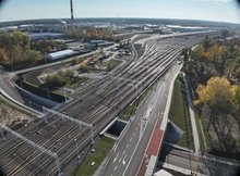 Wiadukty kolejowy i drogowy nad ul Towarową widok z drona fot Paweł Chamera PKP Polskie Linie Kolejowe SA
